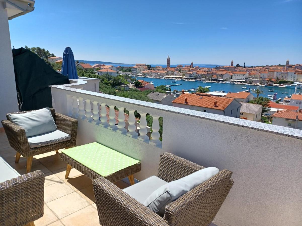 Apartments Ivić Rab Town Zewnętrze zdjęcie