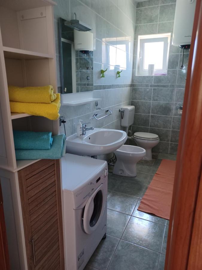 Apartments Ivić Rab Town Zewnętrze zdjęcie