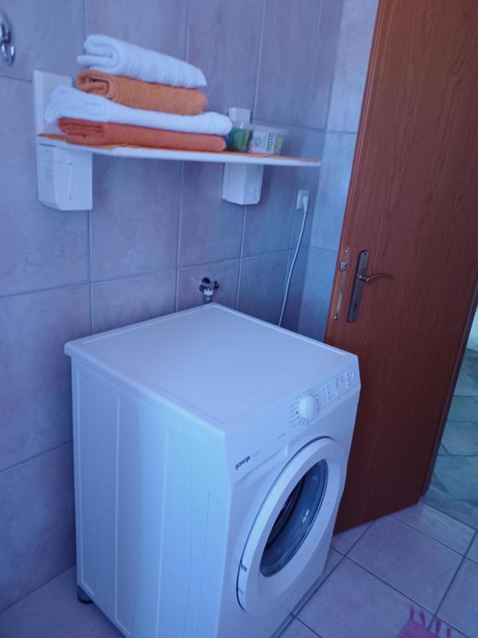 Apartments Ivić Rab Town Zewnętrze zdjęcie